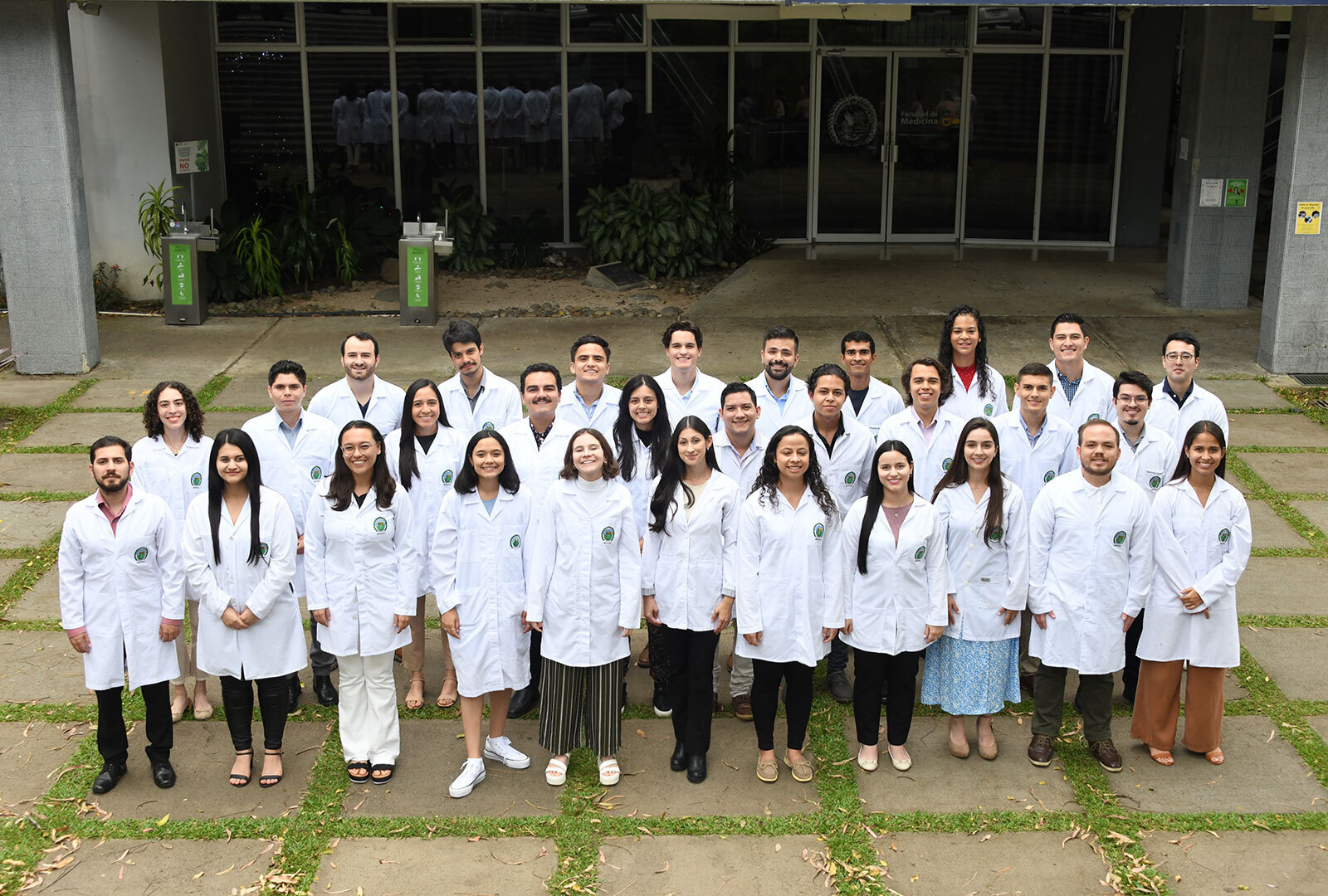 Estudiantes de medicina UCR