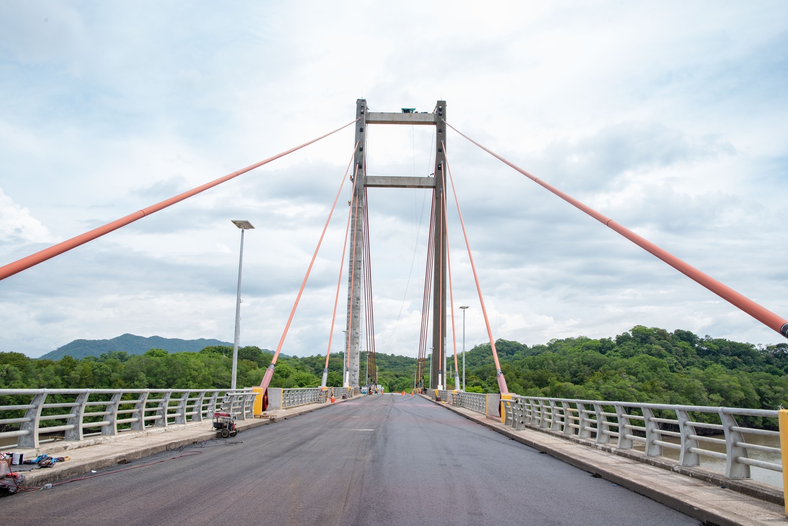 Puente Taiwan 