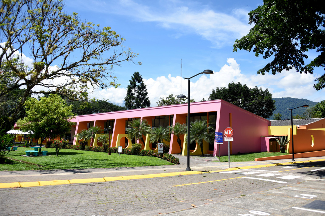 Sede del Atlántico, Edificio Administrativo, Turrialba