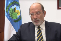 El rector de la Universidad de Costa Rica, Dr. Henning Jensen Pennington, comunicó al Consejo …